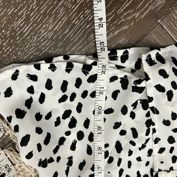 Lulu's Smocked Blouse - Picture 3 of 15